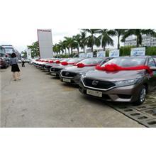 汽车租赁服务 便捷出行新选择